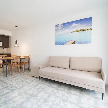 Ferrer Lime Playa De Apartahotel Alcúdia
